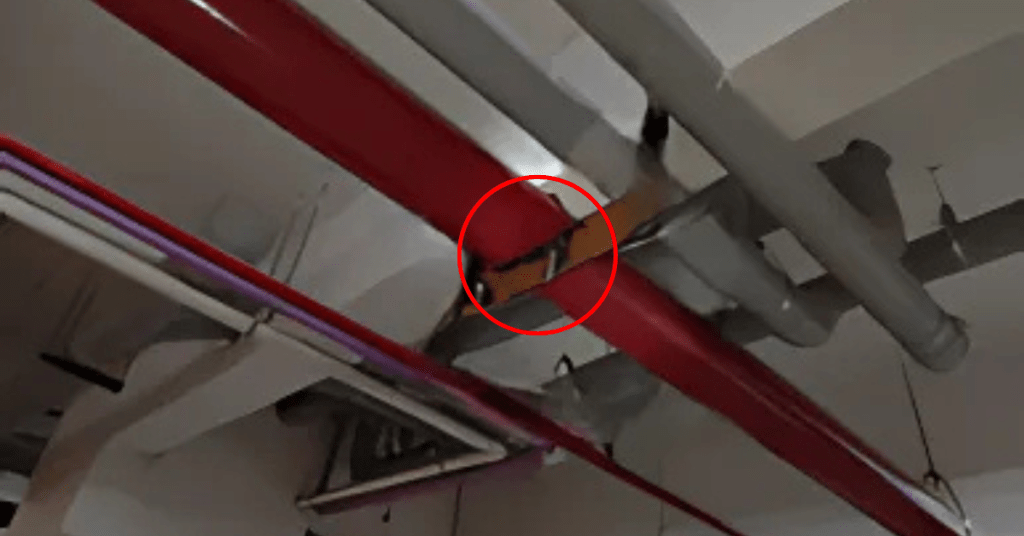 Support angle needs to be painted uniformly near parking