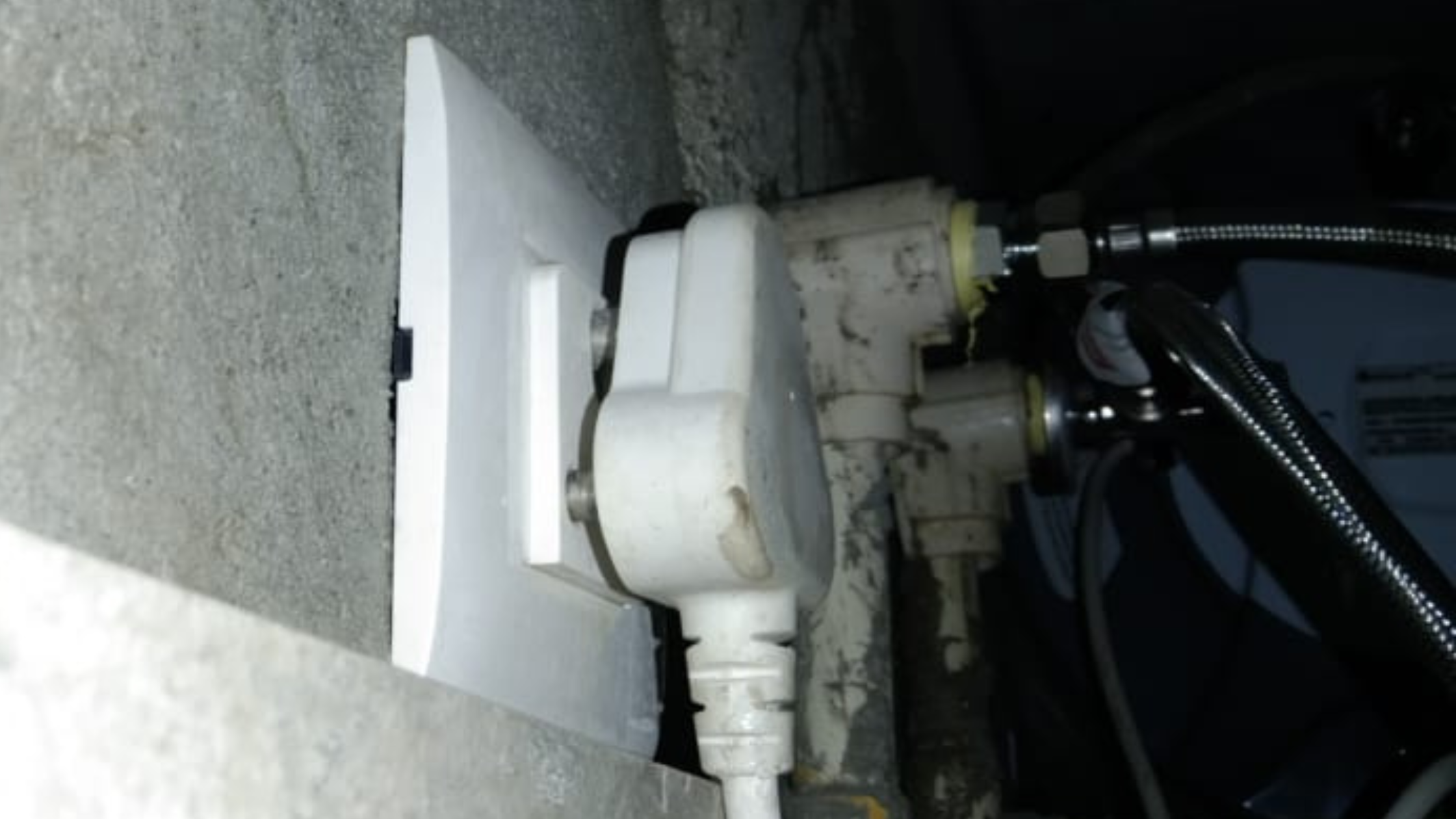Electrical safety issues showing faulty earthing and wiring problems